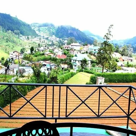 Hotel Binota 3*