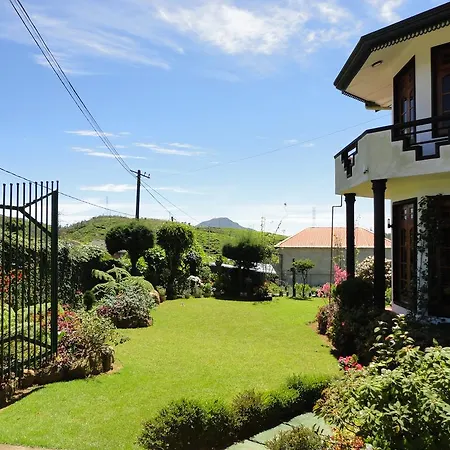 Hill Crest Residency * Nuwara Eliya