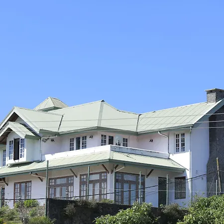 Sanctuary Hills Resort 3*