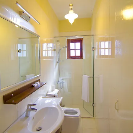 Serene 3* Nuwara Eliya
