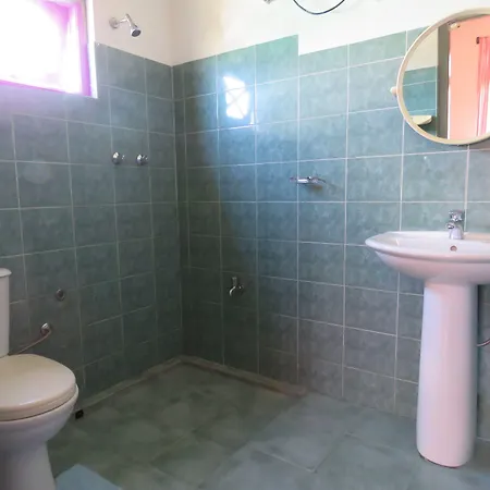 Guest house Carnation Rest 4*