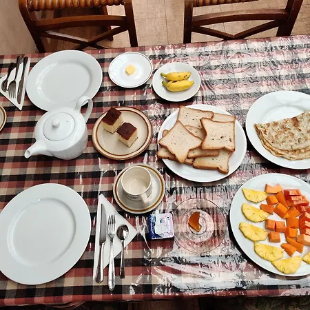 Guest house Carnation Rest Nuwara Eliya