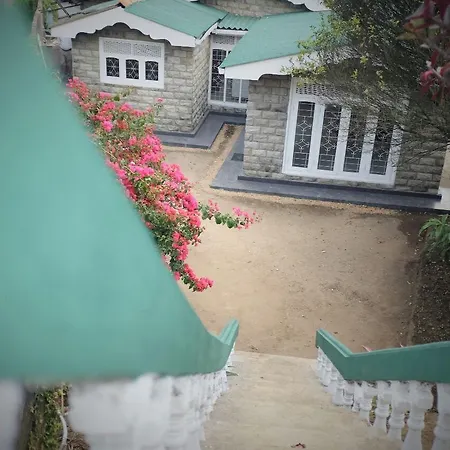 Aerizo Tours & Guest house Nuwara Eliya