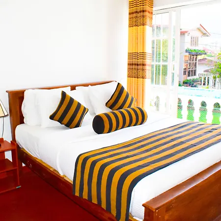 Blue Moon Guest house Nuwara Eliya