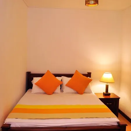 Guest house Clovefield 2*