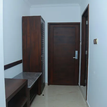 Galaxy Grand Hotel 3*