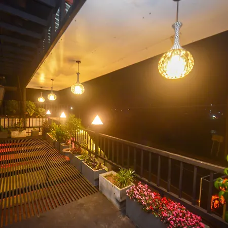 Hotel Galaxy Grand