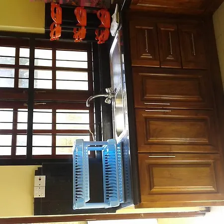 Homestay Kawindu Guest