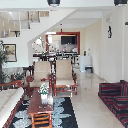 Hiltonia Holiday * Nuwara Eliya
