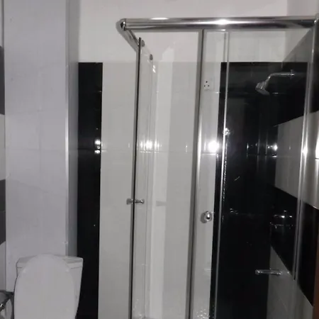 Guest house Manudi Glenfallsedge Rest 3*