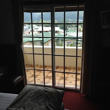 Richmond Inn 2*