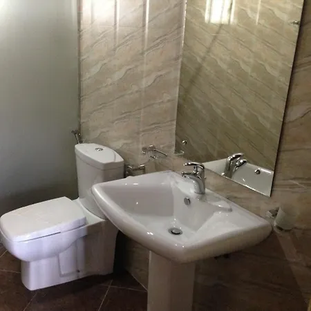 Inn Richmond 2*