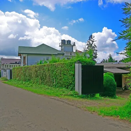 Hillsborough Villa *
