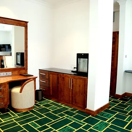 Araliya - Your Gateway To Everything In Hotel 5*