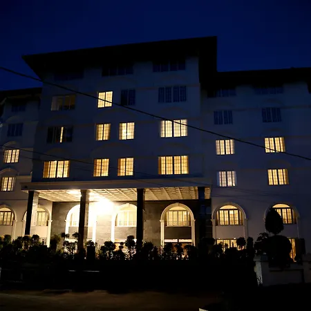 Hotel Araliya - Your Gateway To Everything In Nuwara Eliya