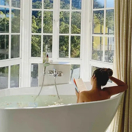Luxe Wilderness - Private Villas, Free Breakfast, 2km From Centre Villa