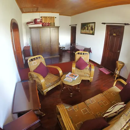 Hills Rest Nuwara Eliya