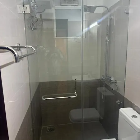 Highland View Apartment *