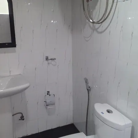 Hotel Yoho Pello