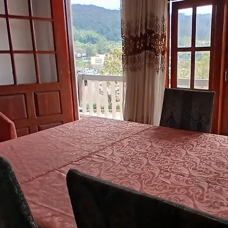 Hotel The View Nuwara Eliya