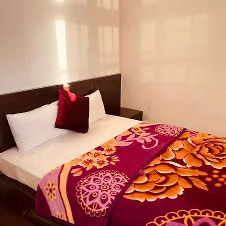 The Budget White House Hotel Nuwara Eliya