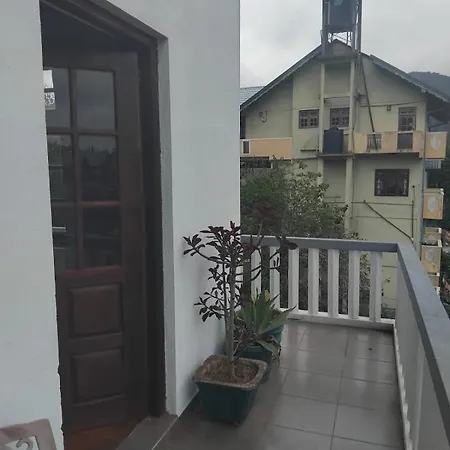 The View Hotel *