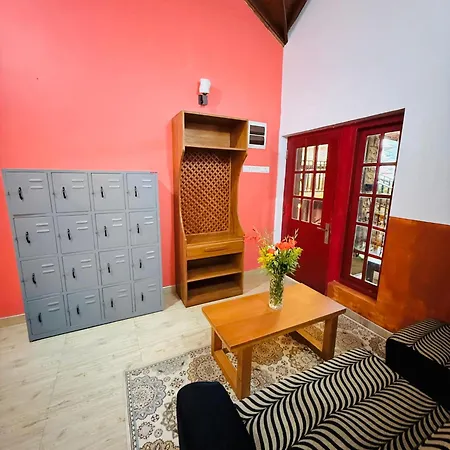 Hostel 176