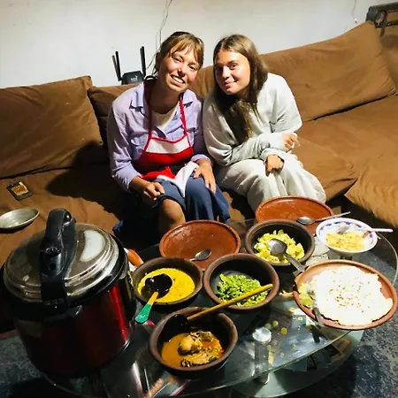 Tea Planters Lodge, Cooking Class And Tours * Nuwara Eliya