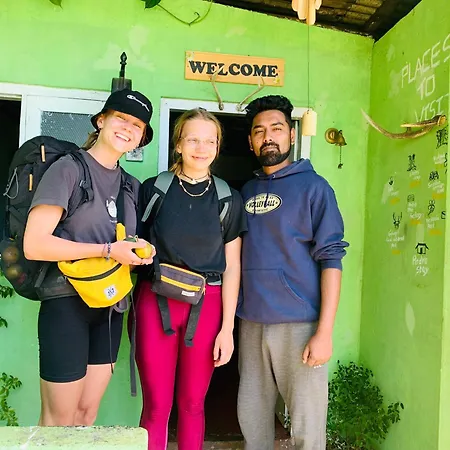 Tea Planters Lodge, Cooking Class And Tours *