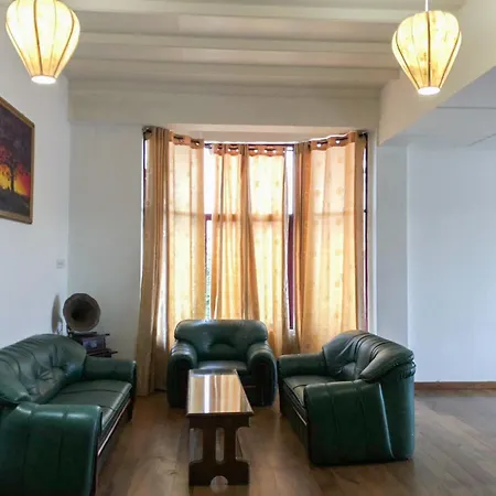 Leisure Village Nuwaraeliya Hotel