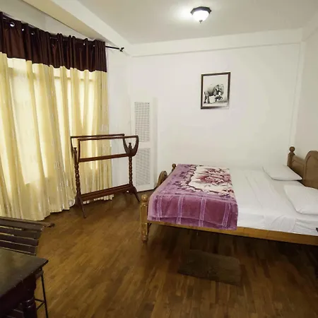 Leisure Village Nuwaraeliya Hotel Nuwara Eliya