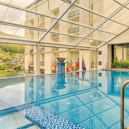 The Golden Ridge Hotel 5*