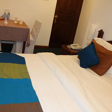 Silver Falls - Hotel