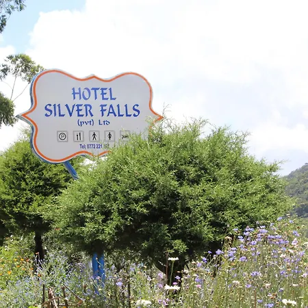 Silver Falls - Hotel Nuwara Eliya