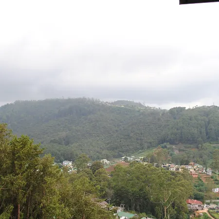 Misty Mountain Hotel 3*