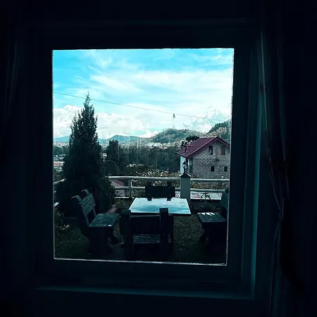 Roshan 3* Nuwara Eliya
