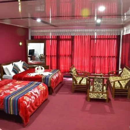 Hotel The Mount View By Liyozi Leasiure *