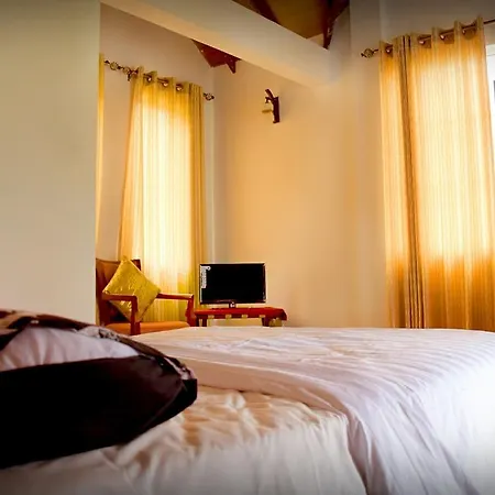 Guest house Aika White Bungalow 2*