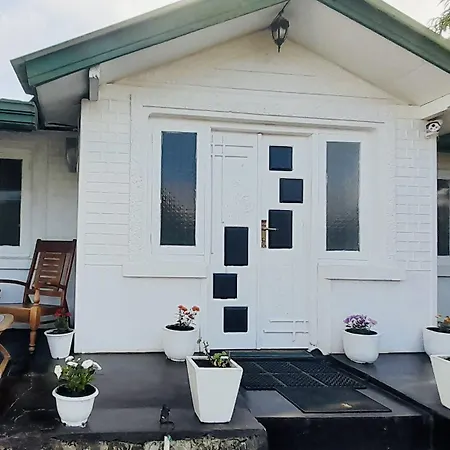 Zion White House Guest house 3*