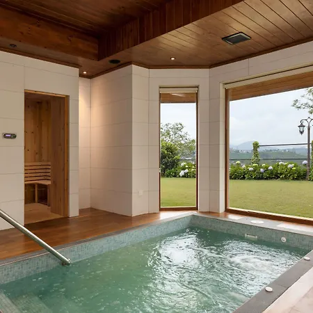 The Bellwood Manor Hotel 5*