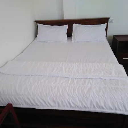 Frosty Heaven Guest House Guest house 4*