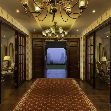 Hotel The Westbury Palace 5*