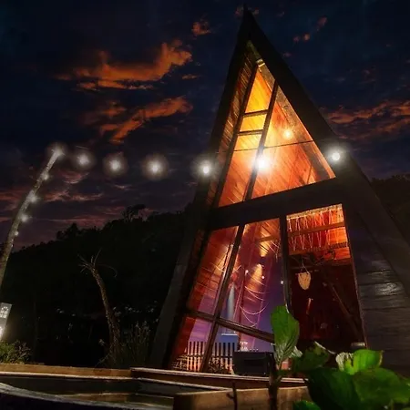 Skyridge Twilight Chalet *
