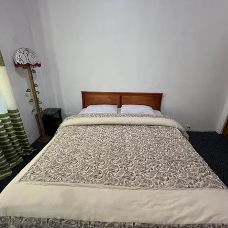 Sasru * Nuwara Eliya