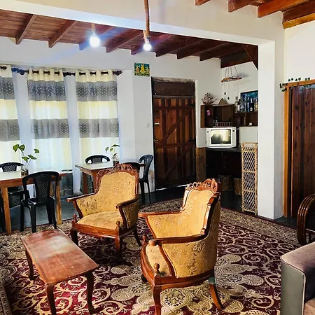 Homestay Sasru *