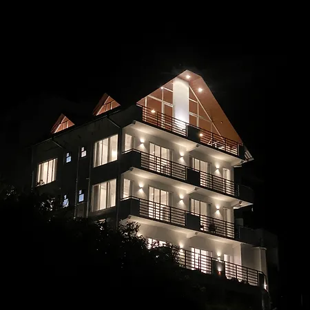 Queens Mount Glen Heights Hotel