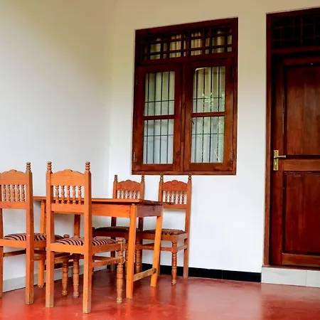 Sky Heaven Nuwaraeliya Guest house Nuwara Eliya
