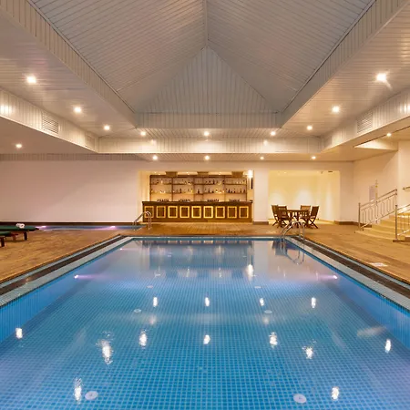 Hotel Araliya Red - Budget Friendly Hotel- Where Find Stunning 360 Panoramic View Of 4*