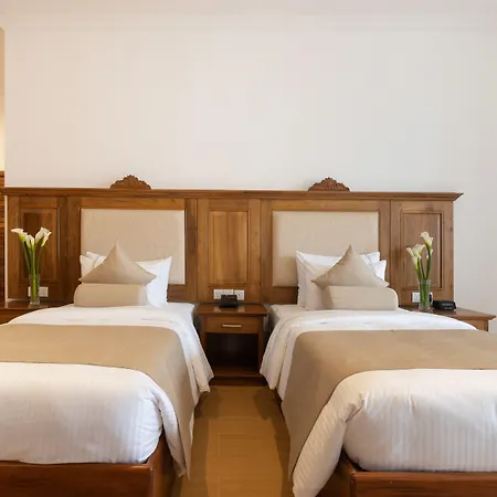 Araliya Red - Budget Friendly Hotel- Where Find Stunning 360 Panoramic View Of 4* Nuwara Eliya