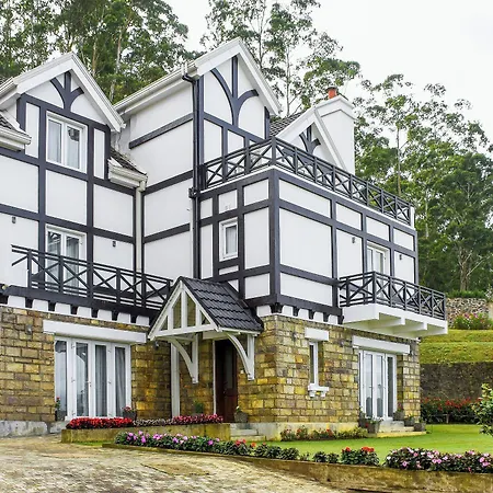 Little England By Joes Hotel